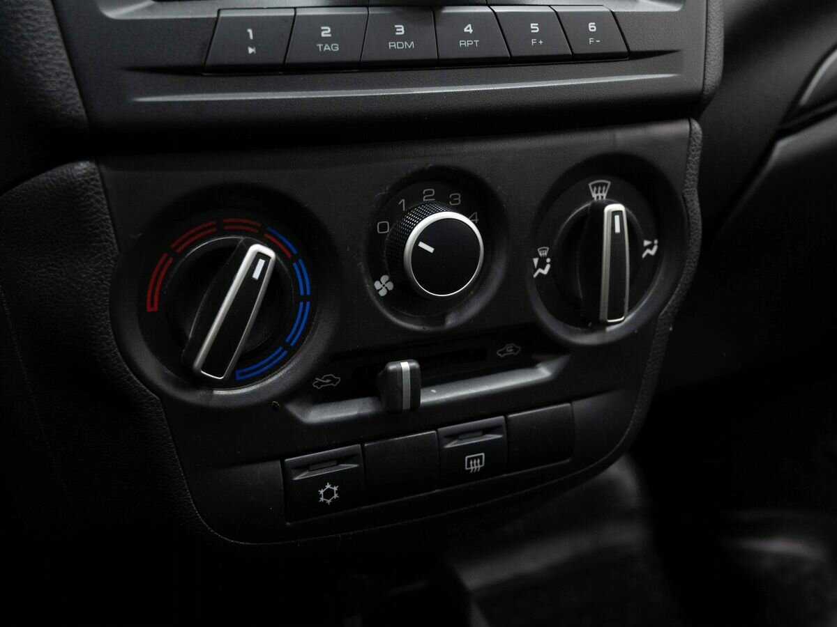 Lada (ВАЗ) Granta с пробегом — 2019 год. Фото: #17