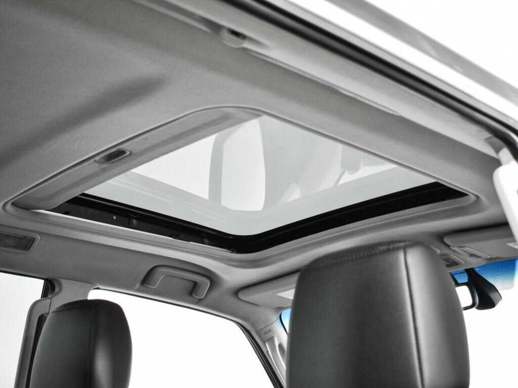 Mitsubishi Pajero с пробегом — 2013 год. Фото: #16