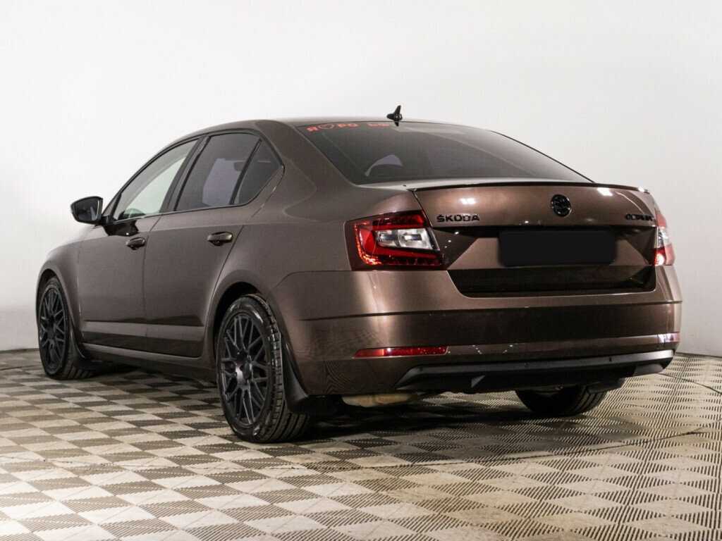 Skoda Octavia с пробегом — 2017 год. Фото: #6