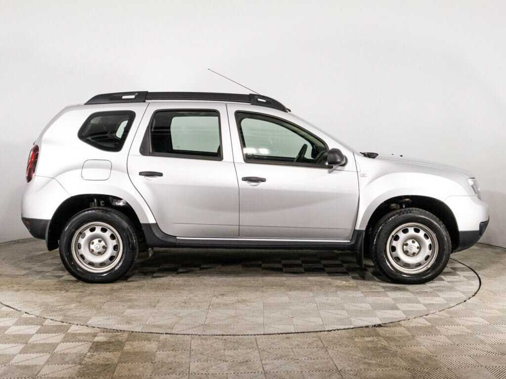 Renault Duster с пробегом — 2017 год. Фото: #3