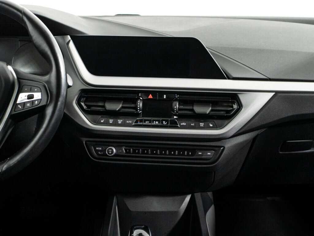 BMW 1 серии с пробегом — 2019 год. Фото: #13