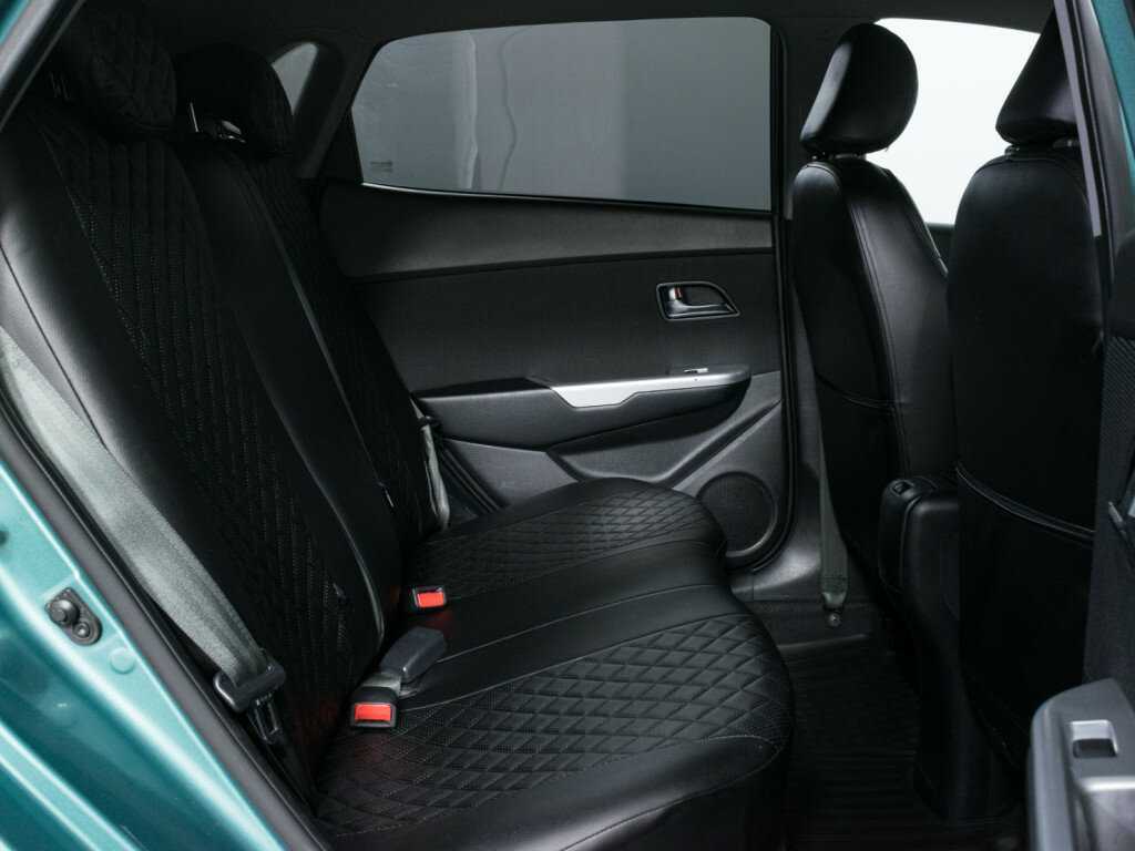 Kia Rio с пробегом — 2013 год. Фото: #8