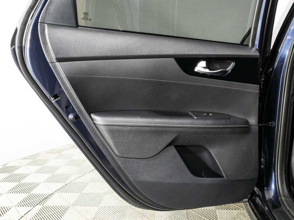 Kia Cerato с пробегом — 2021 год. Фото: #27