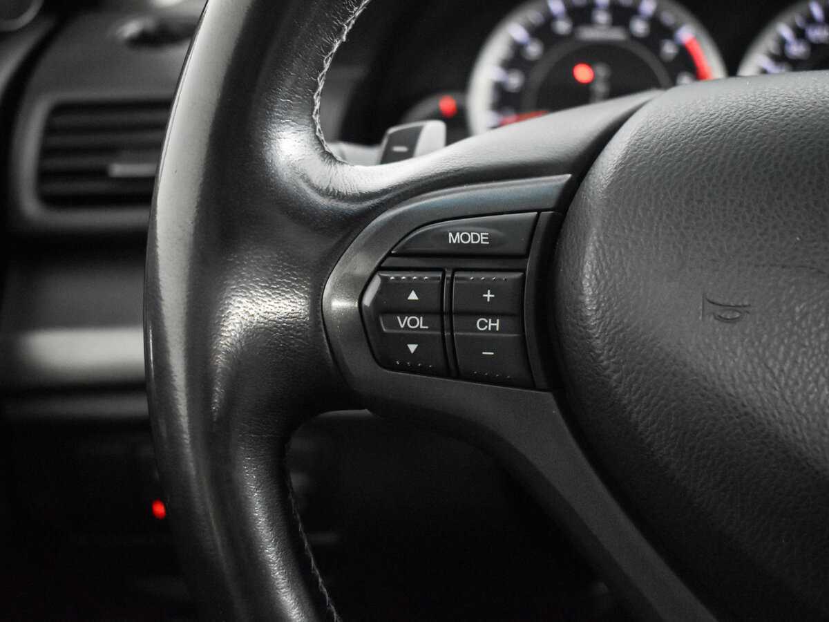 Honda Accord с пробегом — 2012 год. Фото: #18