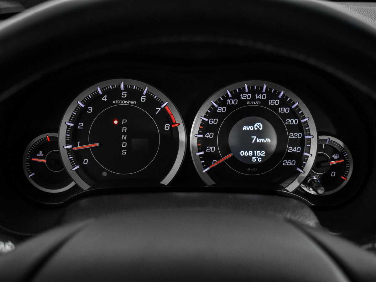 Honda Accord с пробегом — 2012 год. Фото: #22