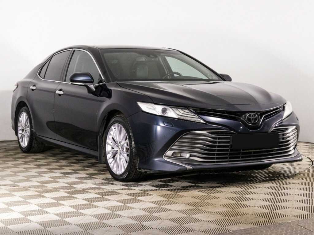 Toyota Camry с пробегом — 2019 год. Фото: #2