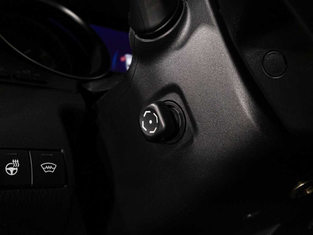 Toyota Camry с пробегом — 2019 год. Фото: #16