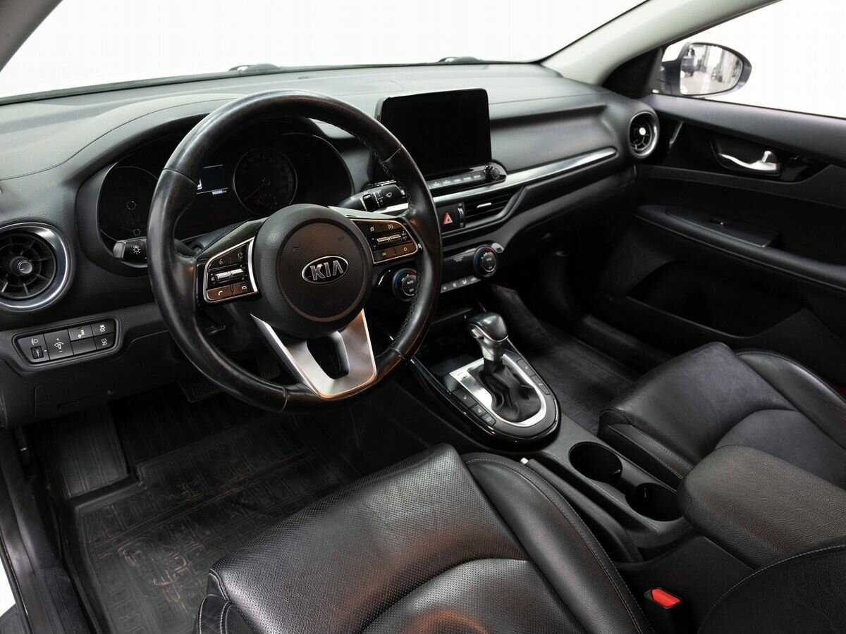 Kia Cerato с пробегом — 2018 год. Фото: #6