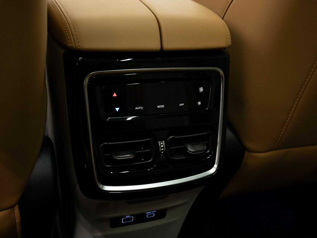 Jetour X70 PLUS с пробегом — 2023 год. Фото: #13