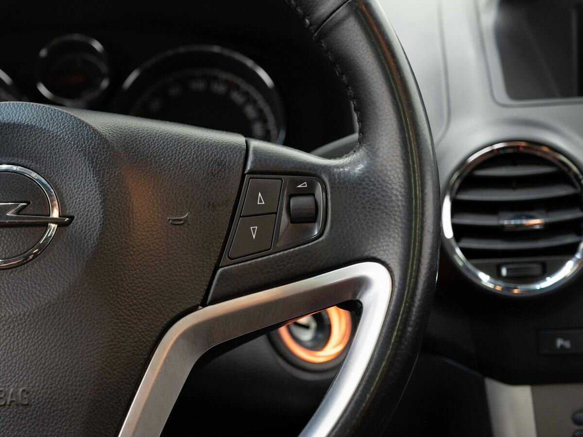 Opel Antara с пробегом — 2015 год. Фото: #16