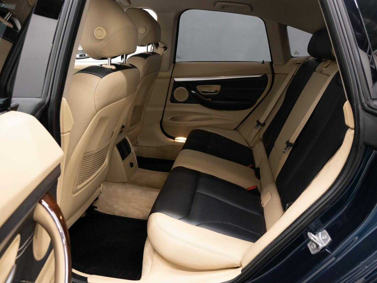 BMW 3 серии с пробегом — 2013 год. Фото: #8