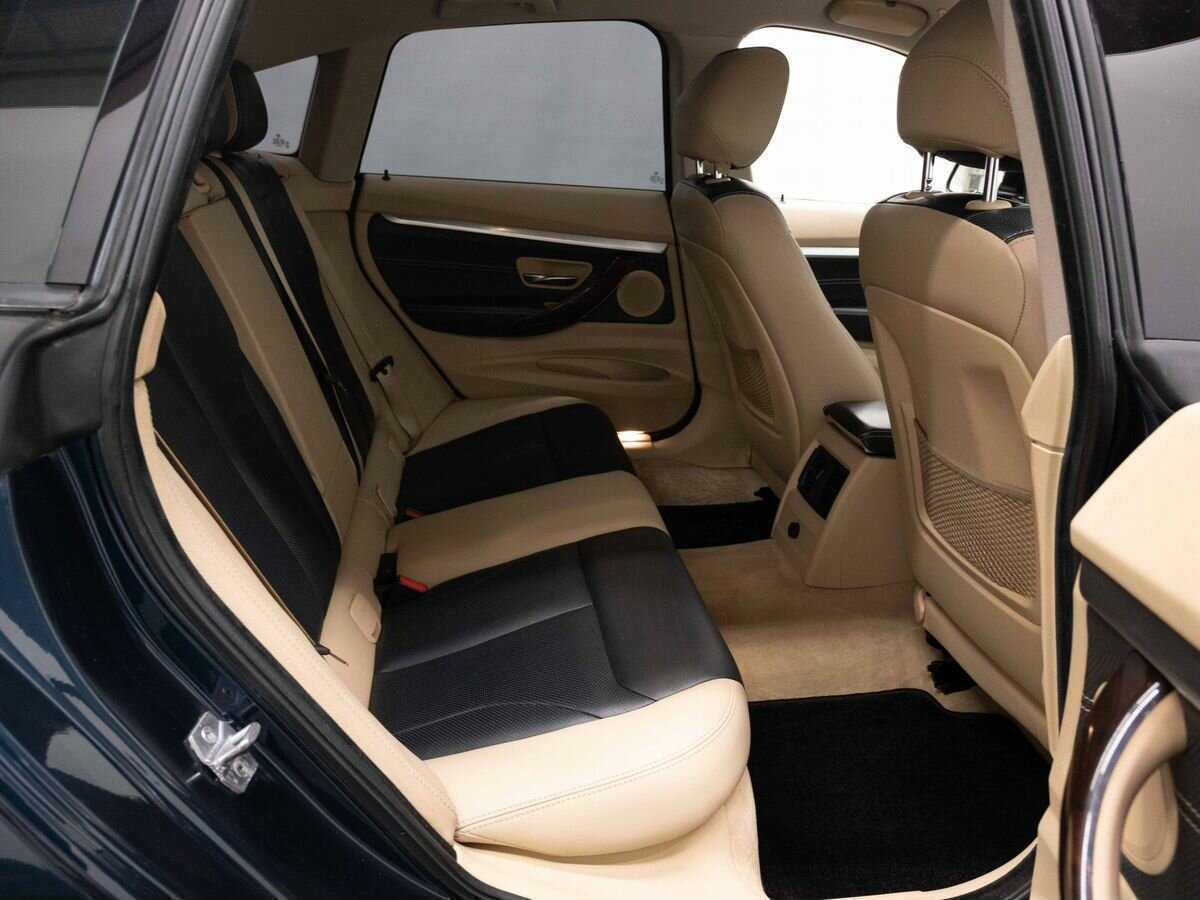 BMW 3 серии с пробегом — 2013 год. Фото: #9