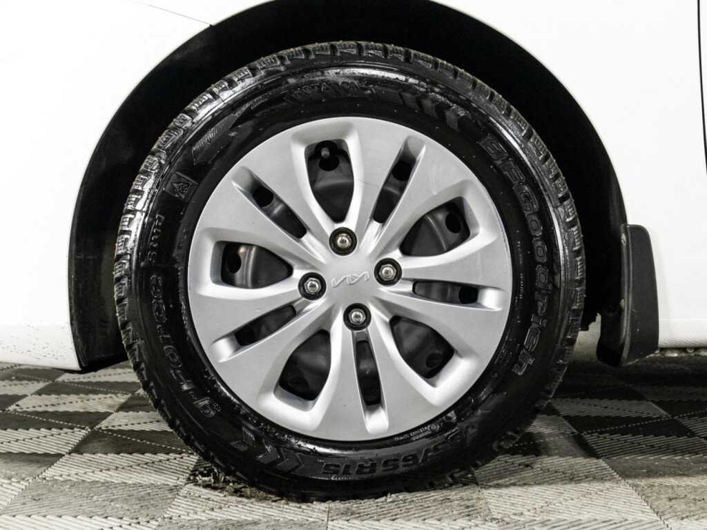 Kia Rio с пробегом — 2022 год. Фото: #23