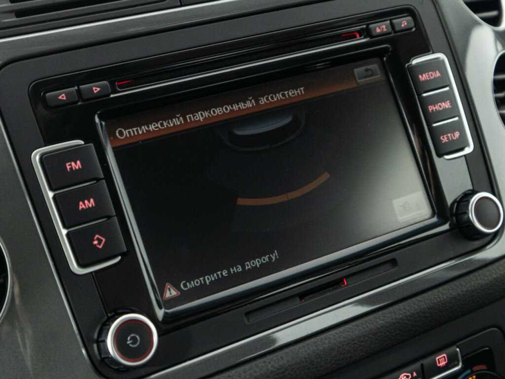 Volkswagen Tiguan с пробегом — 2015 год. Фото: #15