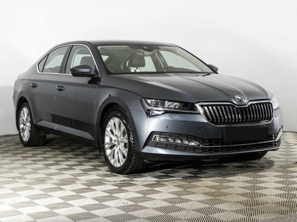 Skoda Superb с пробегом — 2020 год. Фото: #2