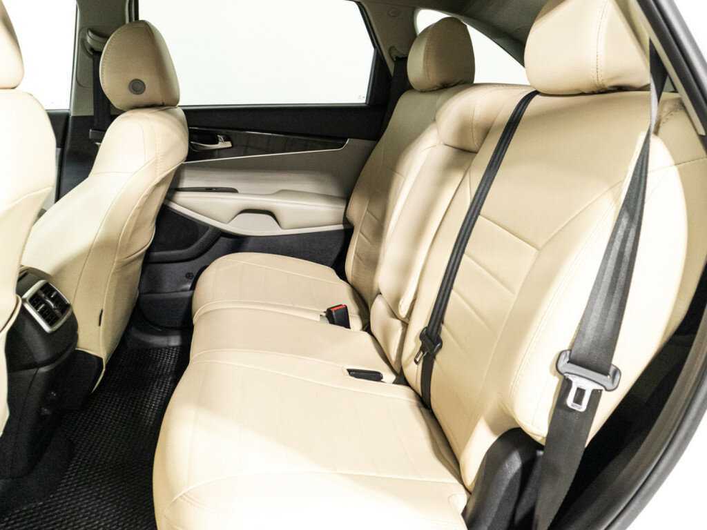 Kia Sorento с пробегом — 2019 год. Фото: #9