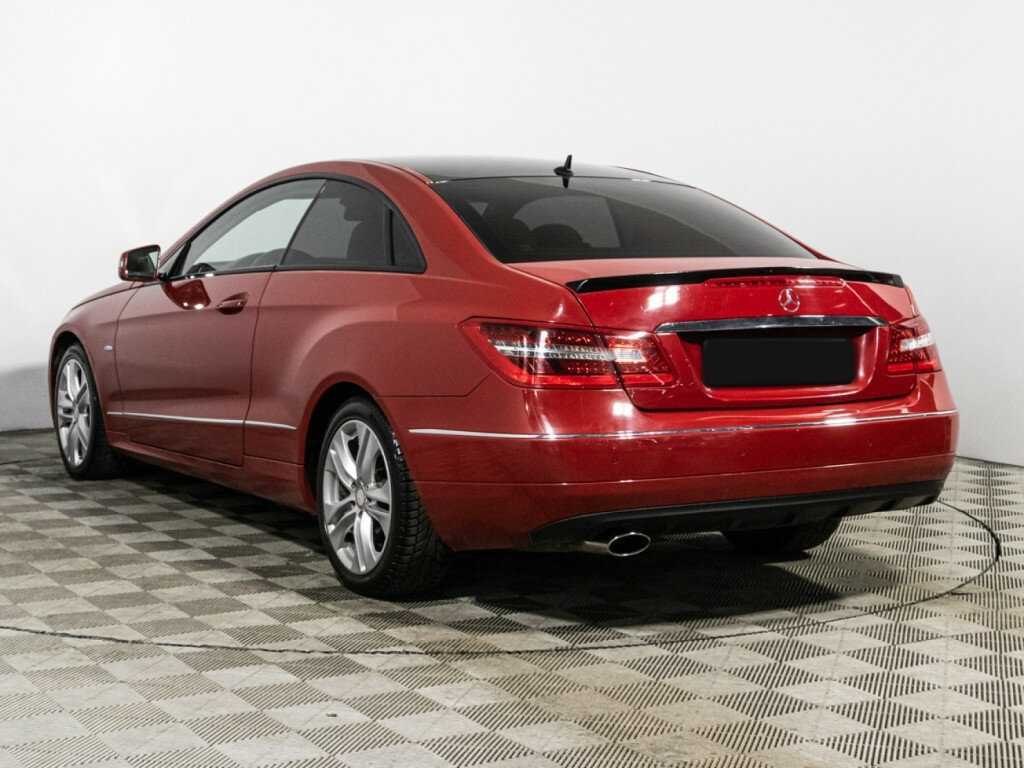 Mercedes-Benz E-Класс с пробегом — 2012 год. Фото: #6