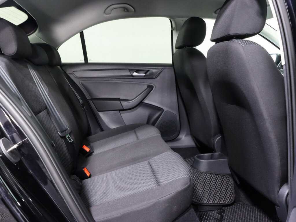 Volkswagen Polo с пробегом — 2021 год. Фото: #11