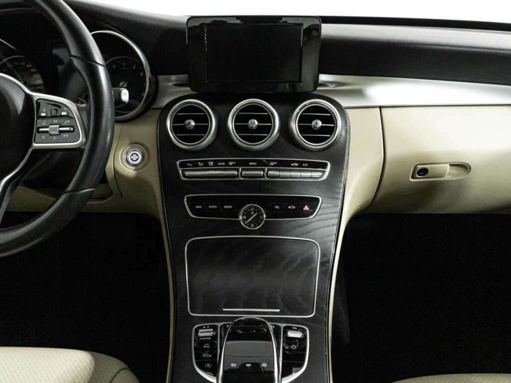 Mercedes-Benz C-Класс с пробегом — 2019 год. Фото: #13