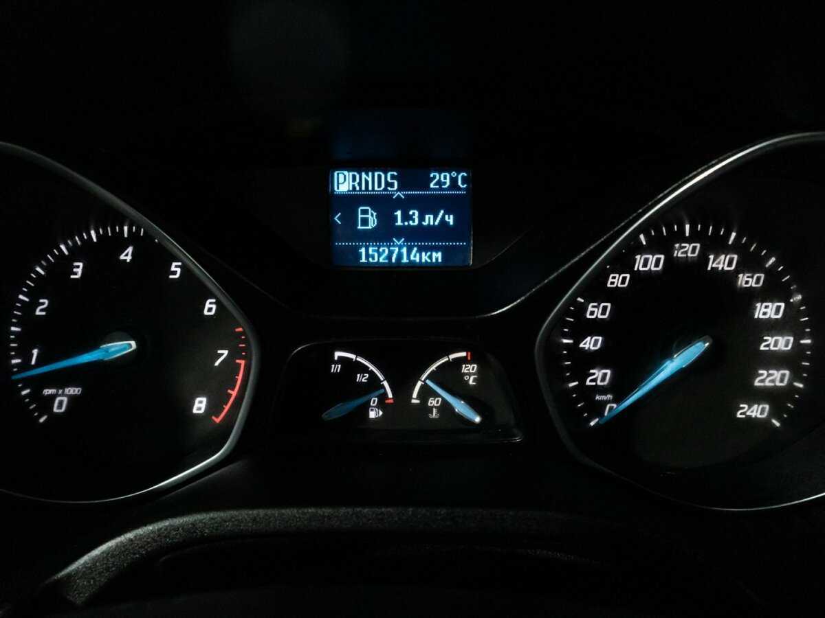 Ford Focus с пробегом — 2012 год. Фото: #11