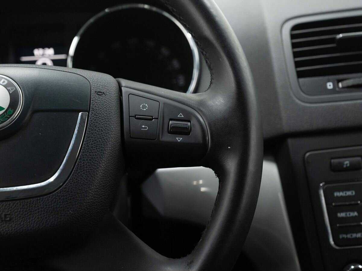 Skoda Yeti с пробегом — 2013 год. Фото: #14