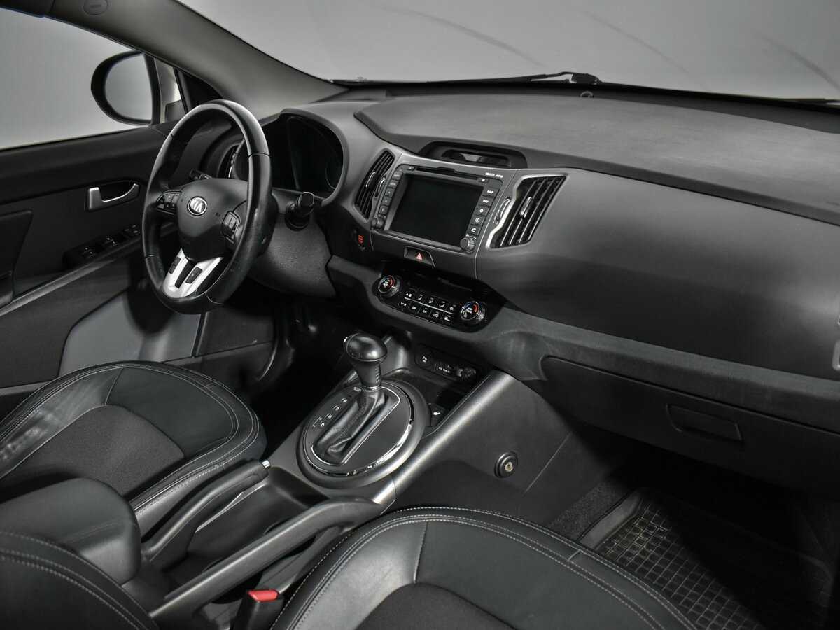 Kia Sportage с пробегом — 2012 год. Фото: #11