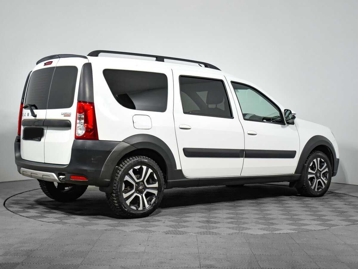 Lada (ВАЗ) Largus с пробегом — 2021 год. Фото: #3