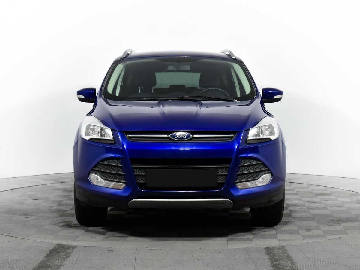 Ford Kuga с пробегом — 2015 год. Фото: #1