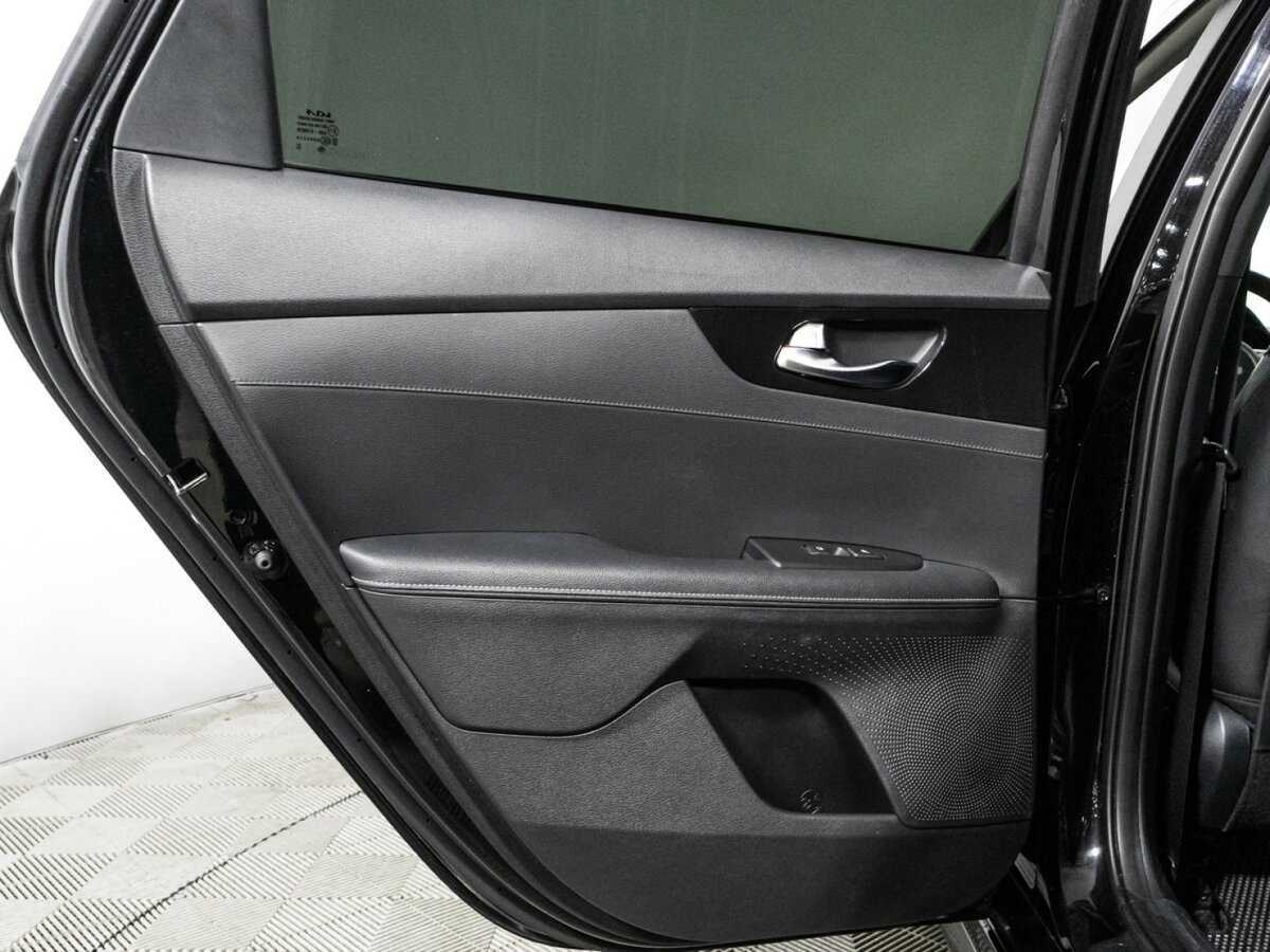 Kia Cerato с пробегом — 2021 год. Фото: #25