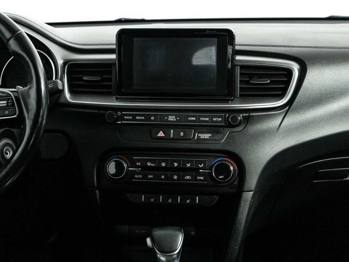 Kia Ceed с пробегом — 2019 год. Фото: #13