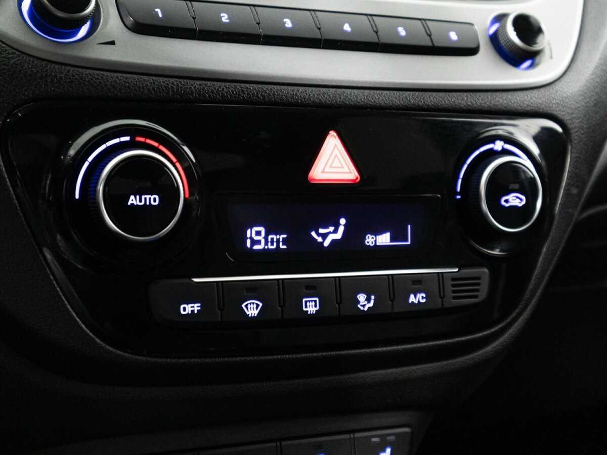 Hyundai Solaris с пробегом — 2018 год. Фото: #15