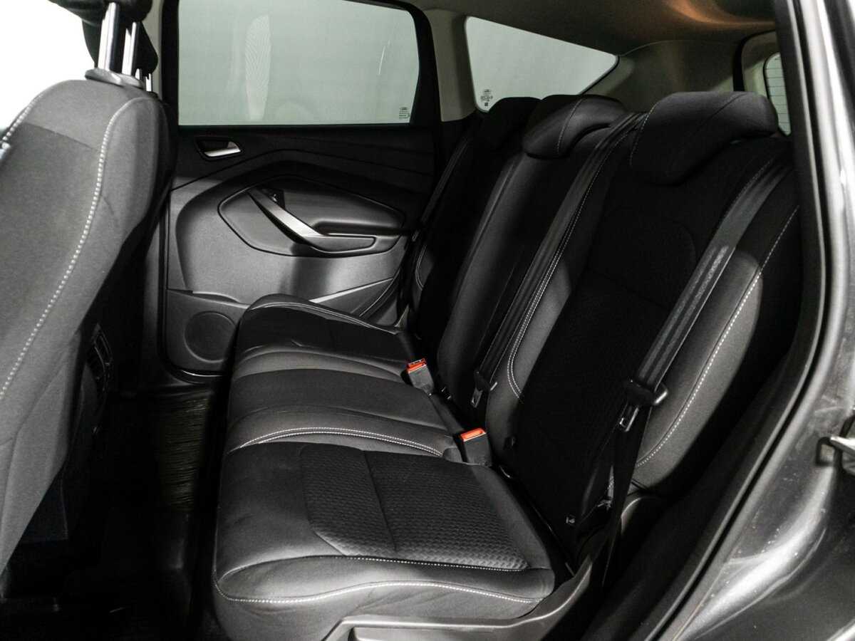 Ford Kuga с пробегом — 2018 год. Фото: #9