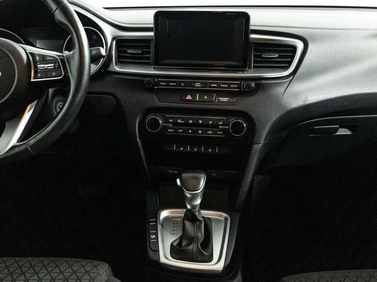 Kia Ceed с пробегом — 2020 год. Фото: #13