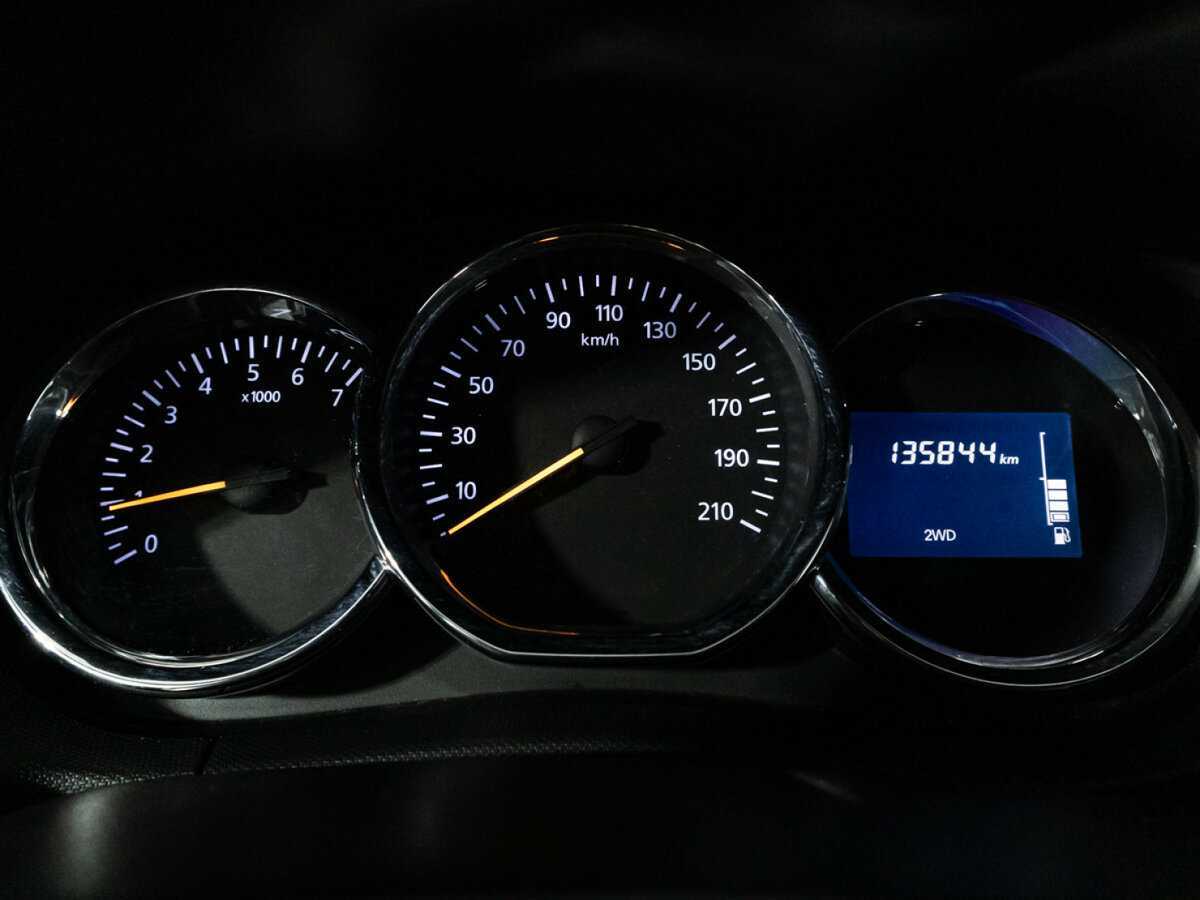 Renault Duster с пробегом — 2017 год. Фото: #11