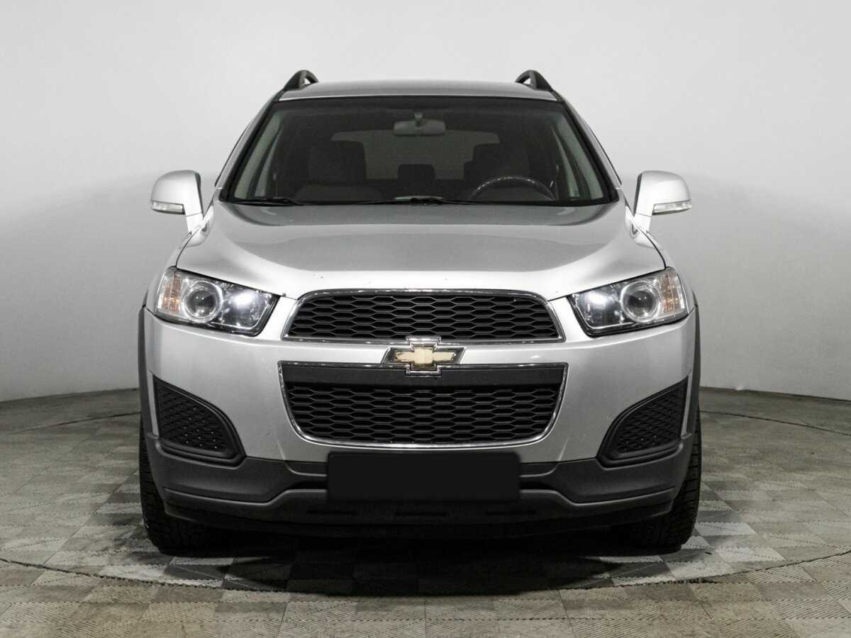 Chevrolet Captiva с пробегом — 2014 год. Фото: #1