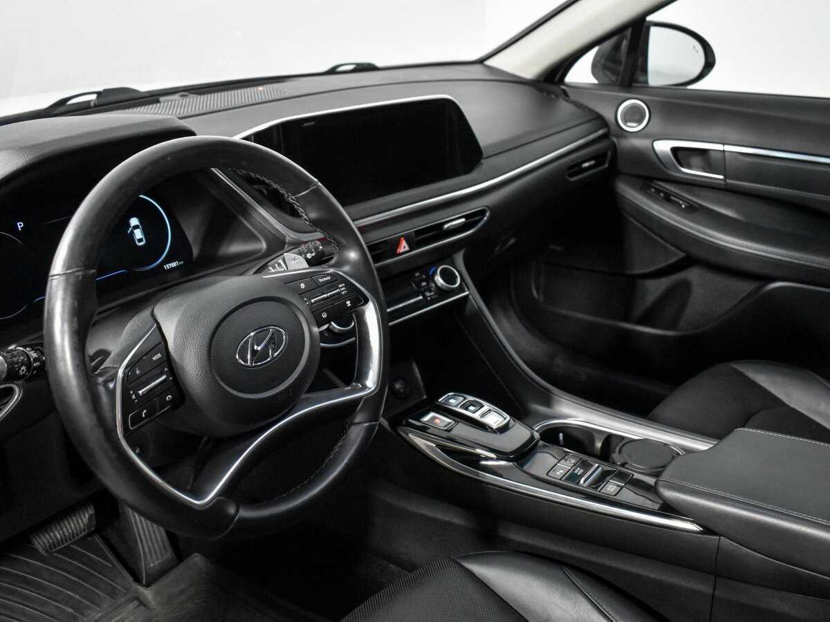 Hyundai Sonata с пробегом — 2020 год. Фото: #6