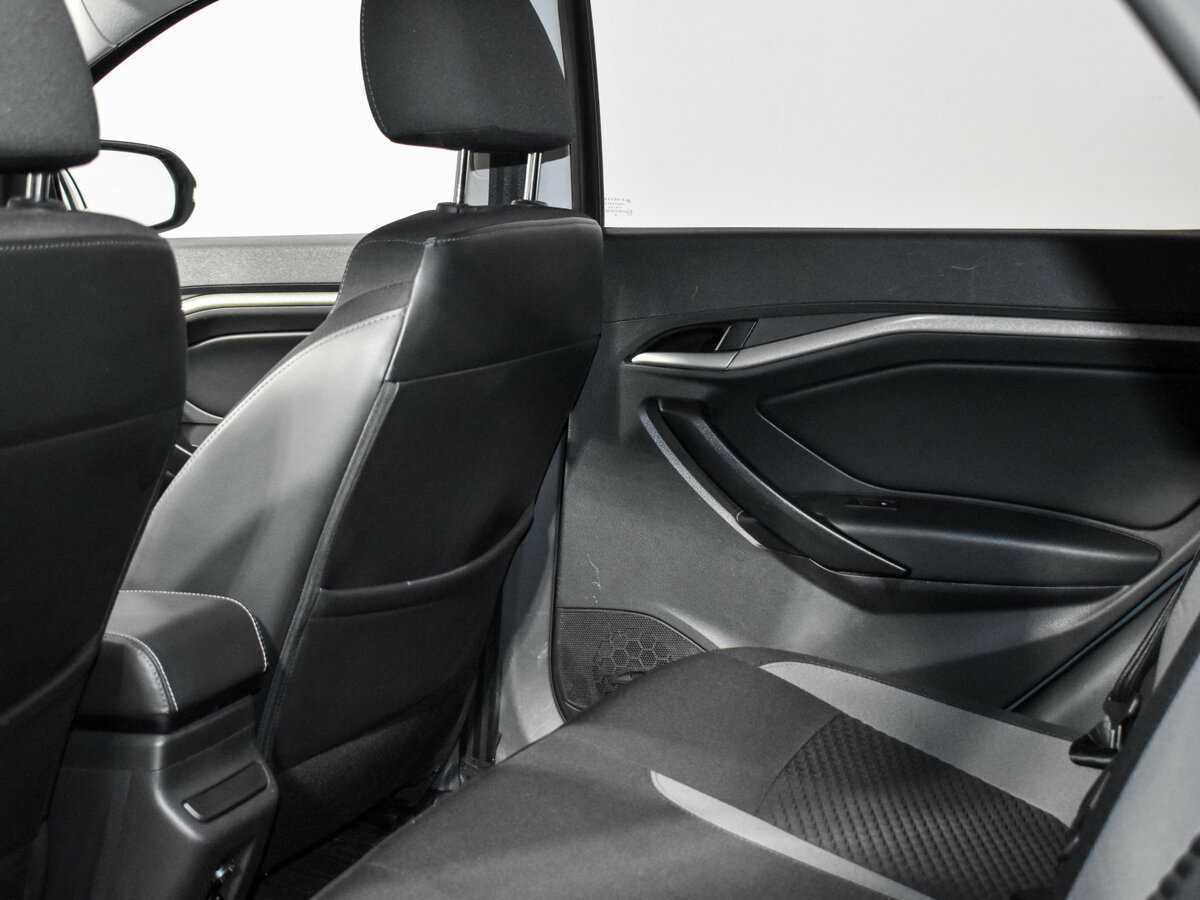 Lada (ВАЗ) Vesta с пробегом — 2019 год. Фото: #10