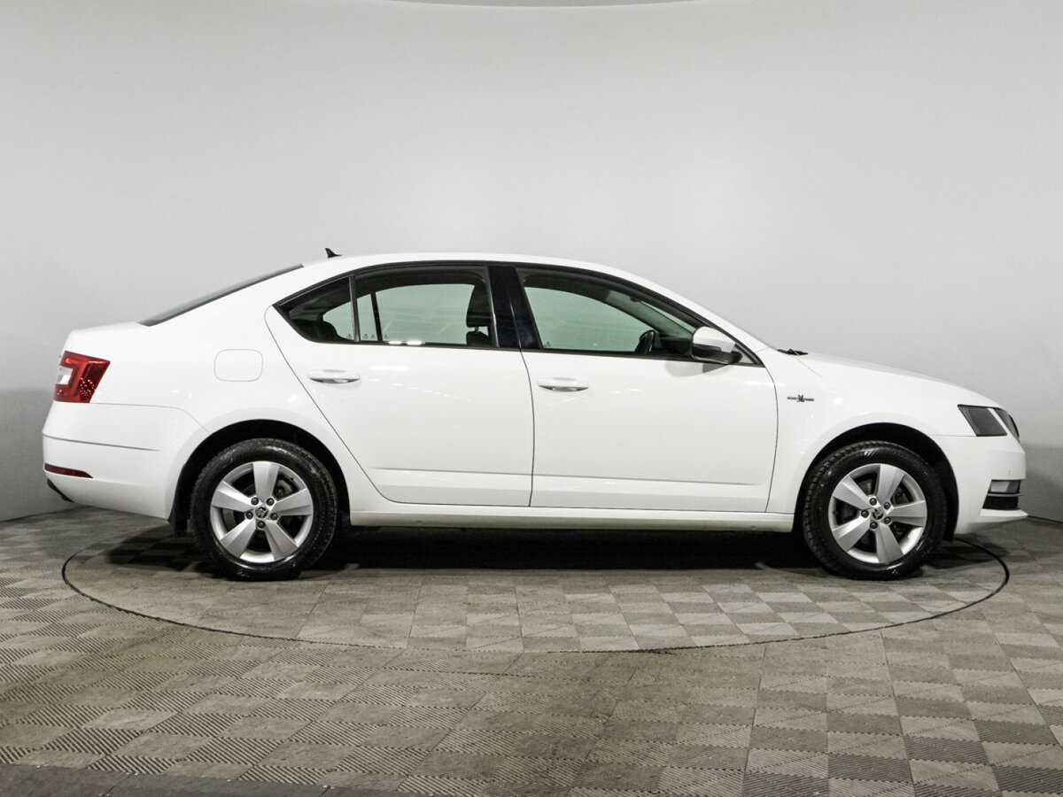 Skoda Octavia с пробегом — 2019 год. Фото: #3