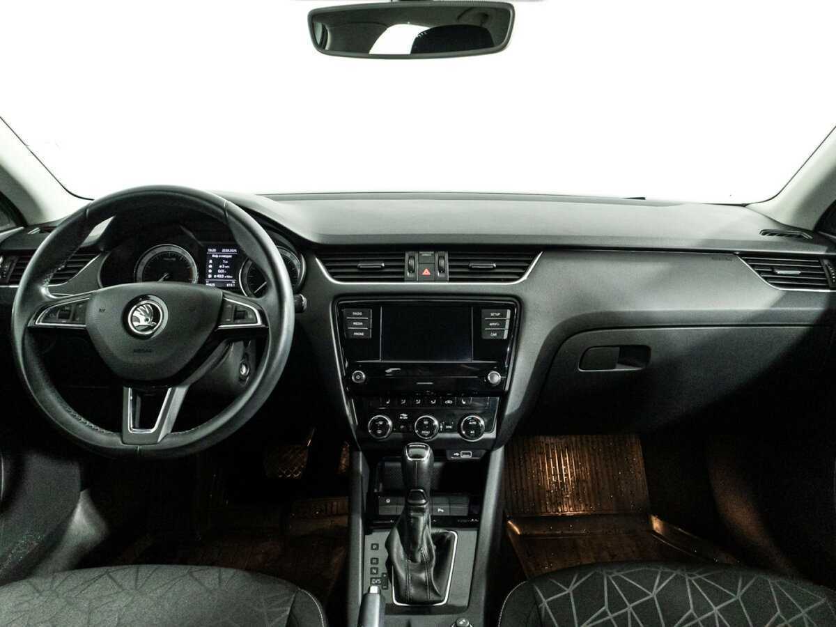 Skoda Octavia с пробегом — 2019 год. Фото: #12