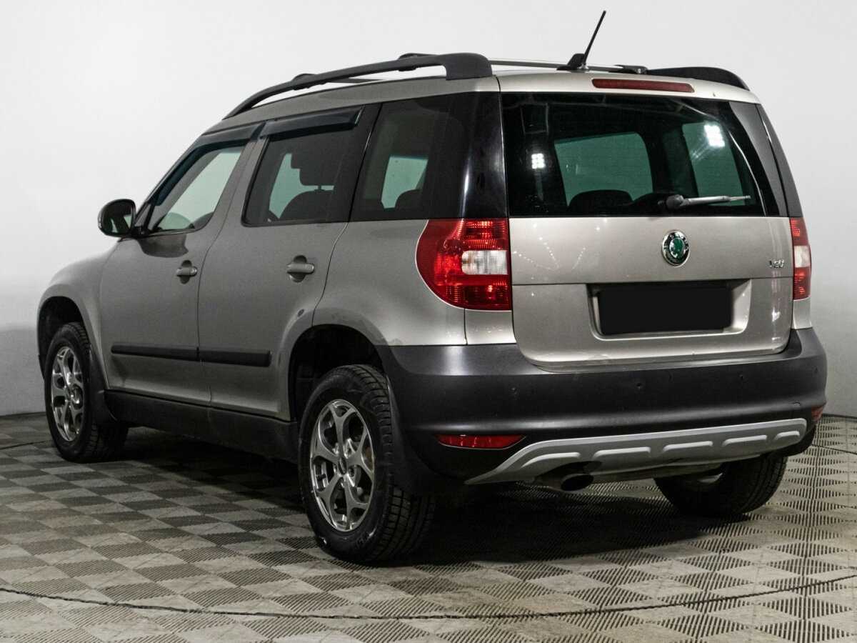 Skoda Yeti с пробегом — 2012 год. Фото: #6