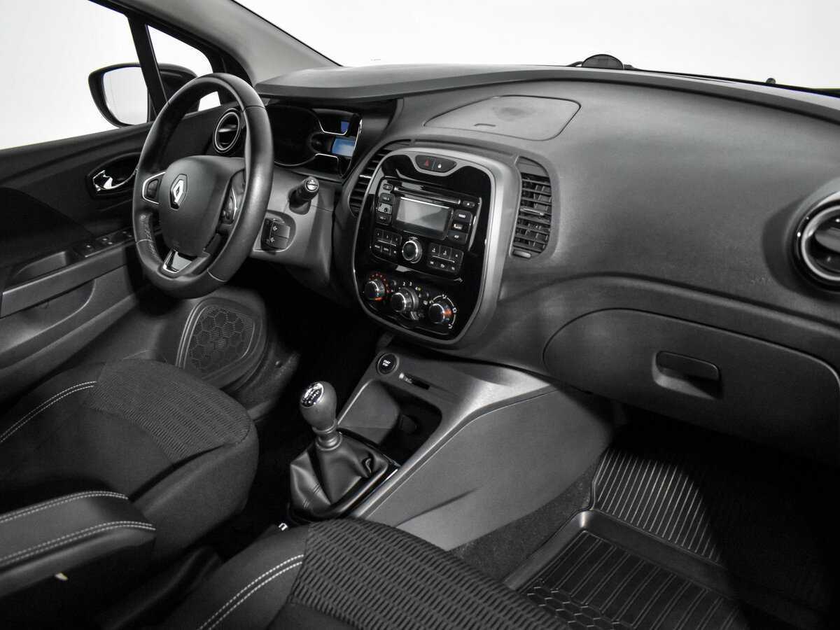 Renault Kaptur с пробегом — 2016 год. Фото: #14