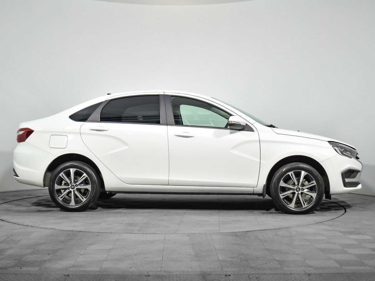 Lada (ВАЗ) Vesta с пробегом — 2023 год. Фото: #3