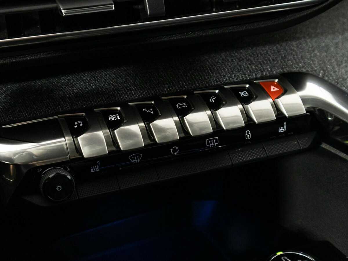 Peugeot 3008 с пробегом — 2017 год. Фото: #17