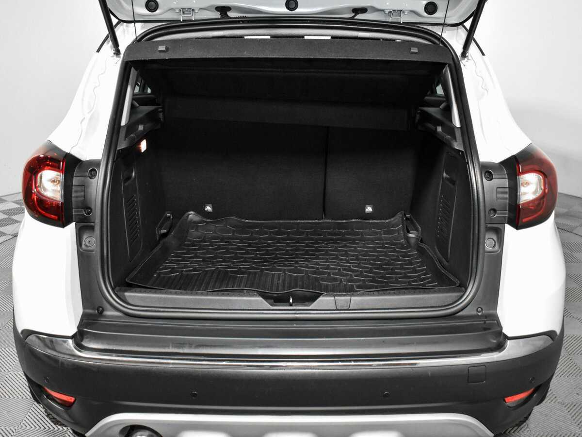 Renault Kaptur с пробегом — 2016 год. Фото: #16