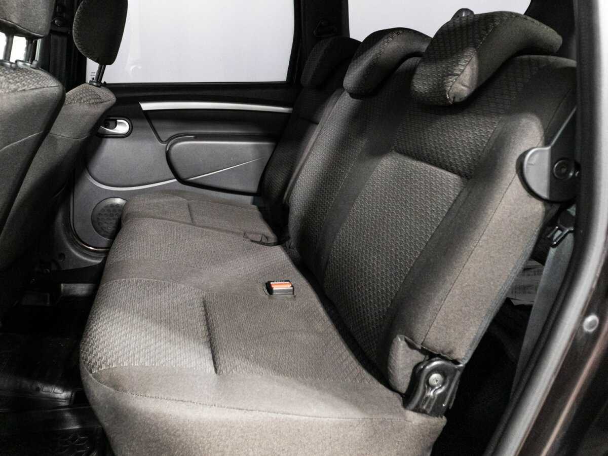 Lada (ВАЗ) Largus с пробегом — 2018 год. Фото: #9