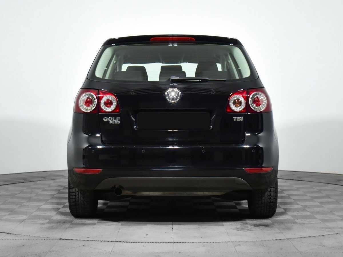 Volkswagen Golf Plus с пробегом — 2013 год. Фото: #5