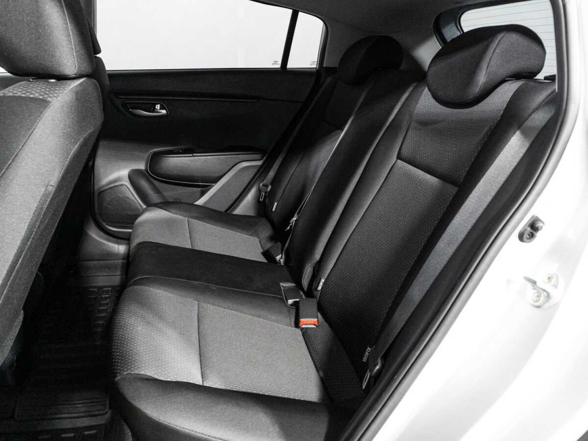 Kia Rio с пробегом — 2021 год. Фото: #9