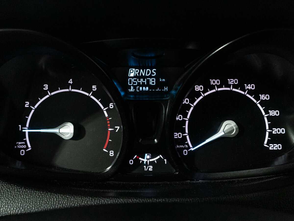 Ford EcoSport с пробегом — 2016 год. Фото: #11