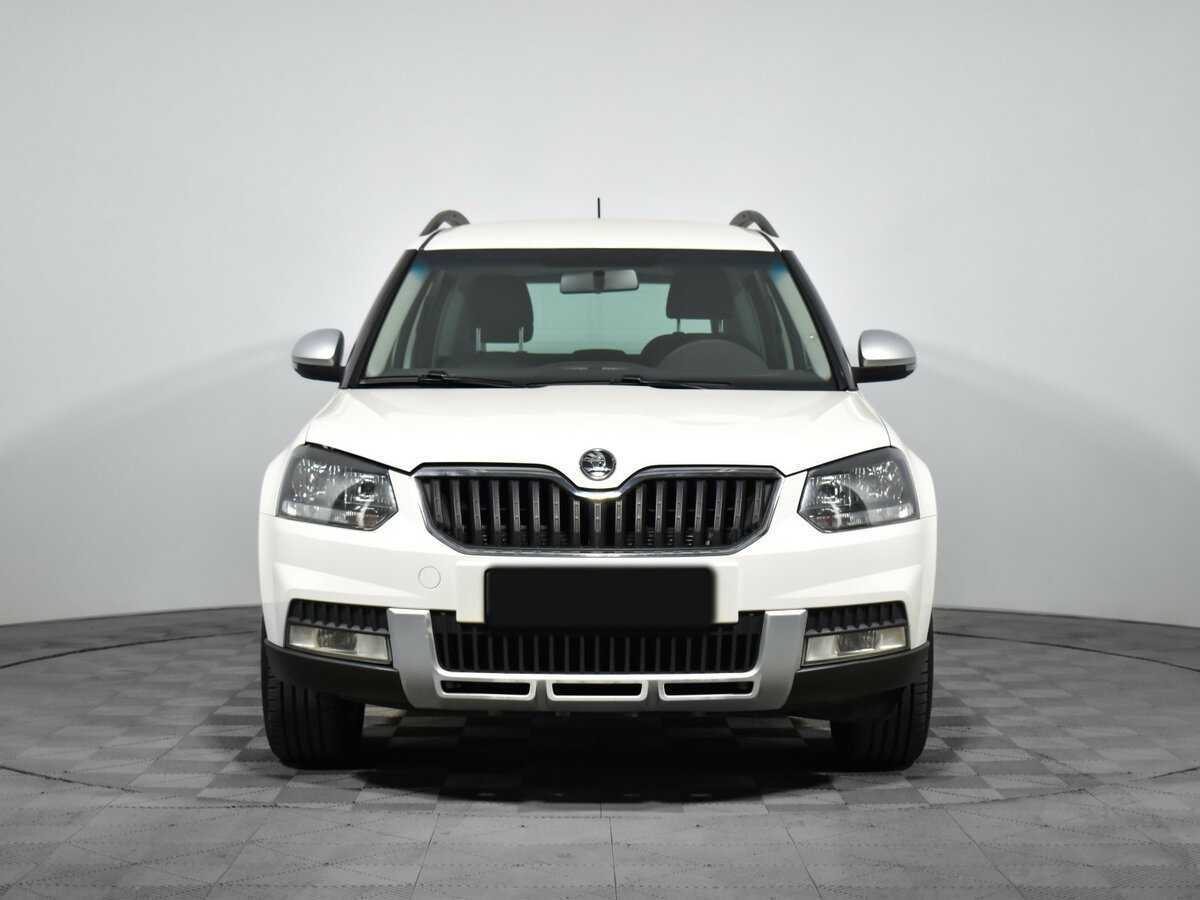 Skoda Yeti с пробегом — 2015 год. Фото: #1