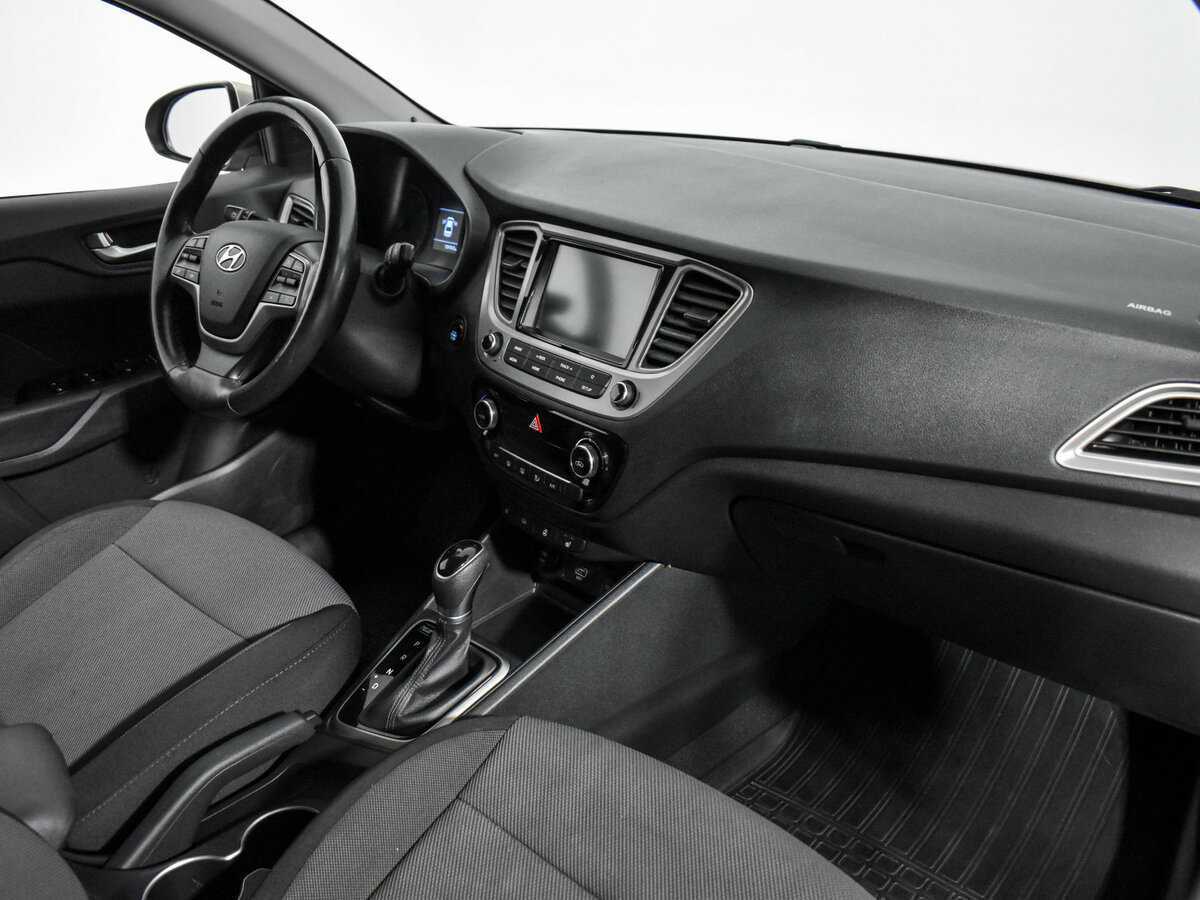 Hyundai Solaris с пробегом — 2019 год. Фото: #13